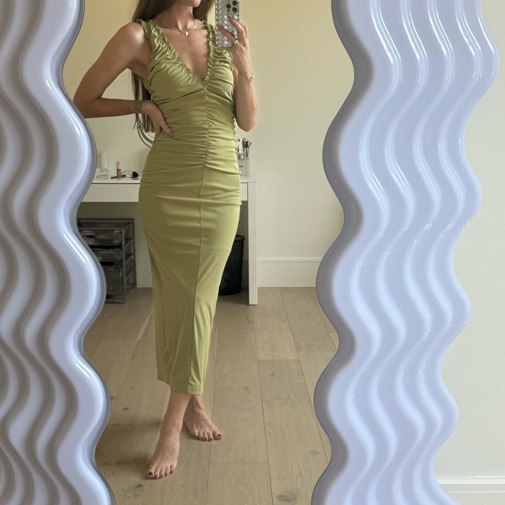 Zara Green Ruched Midi Dress